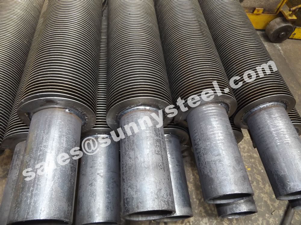 Helical solid finned tubes