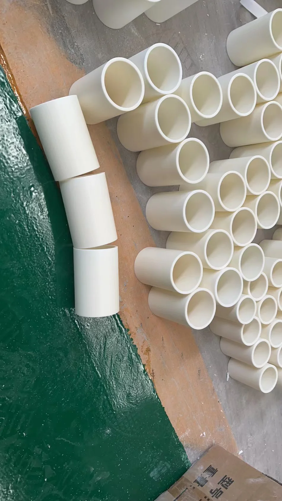 99% Al₂O₃ Ceramic Sleeve