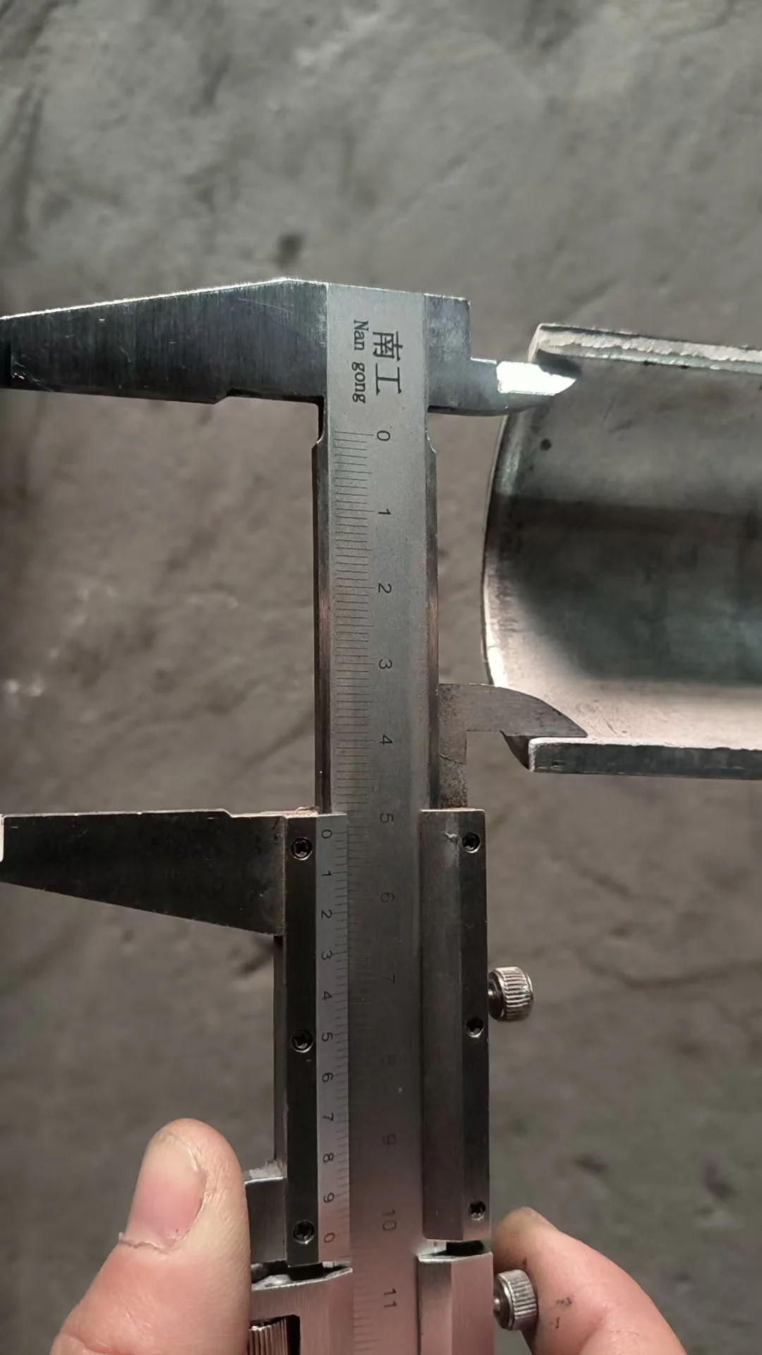 Elbow Tube Protection