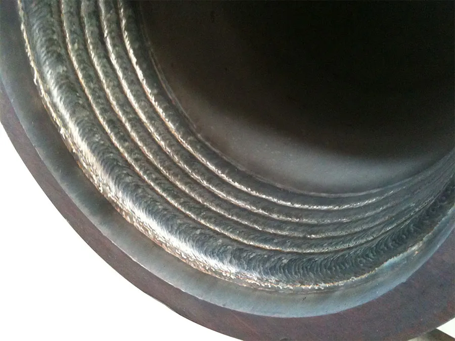 Structure of Bimetallic Composite Pipe
