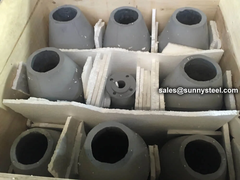 Cast basalt pipes and fittings