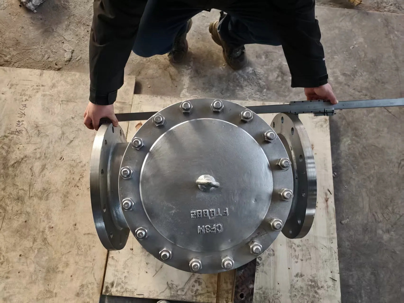 Corrosion resistant valve