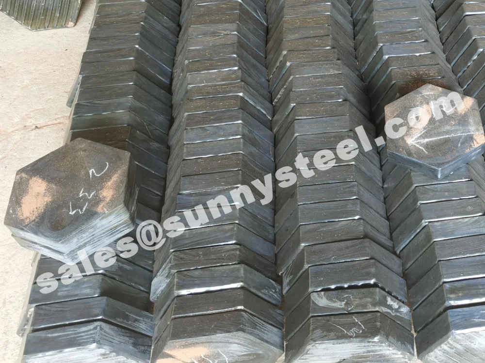 Hexagonal Cast Basalt Slate