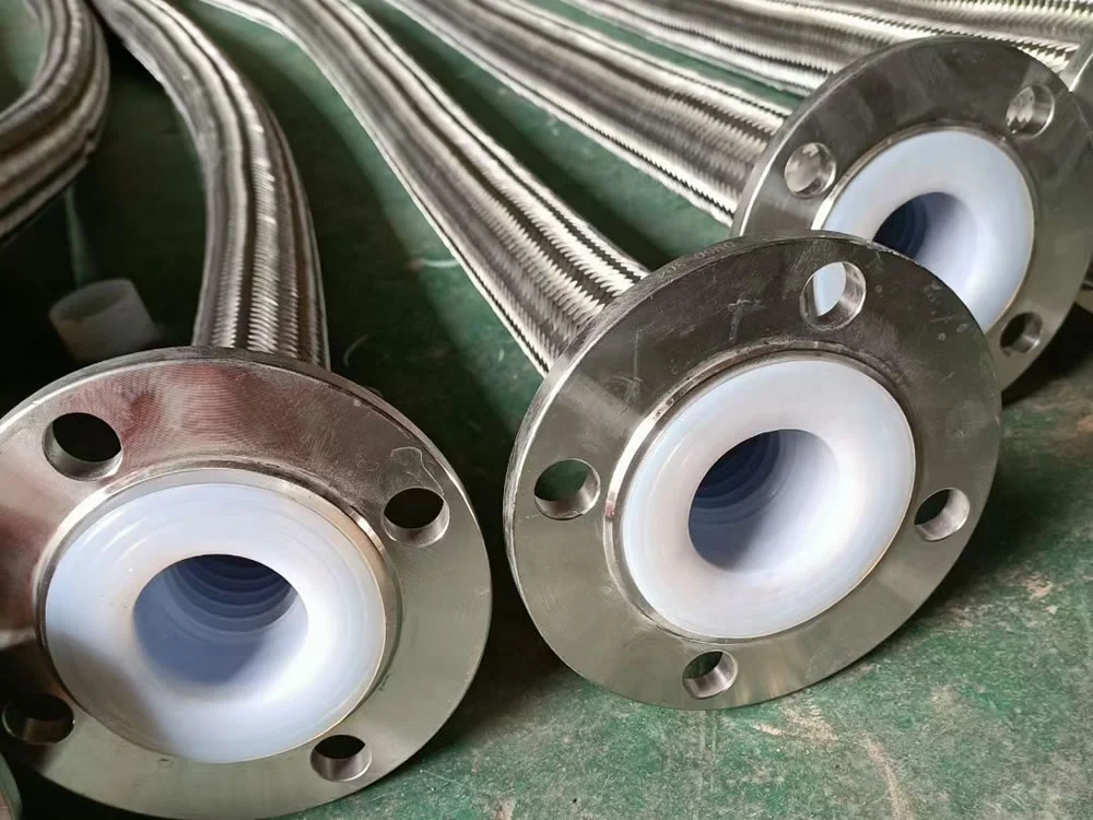 PTFE-Lined Flexible Hoses (Image 8)
