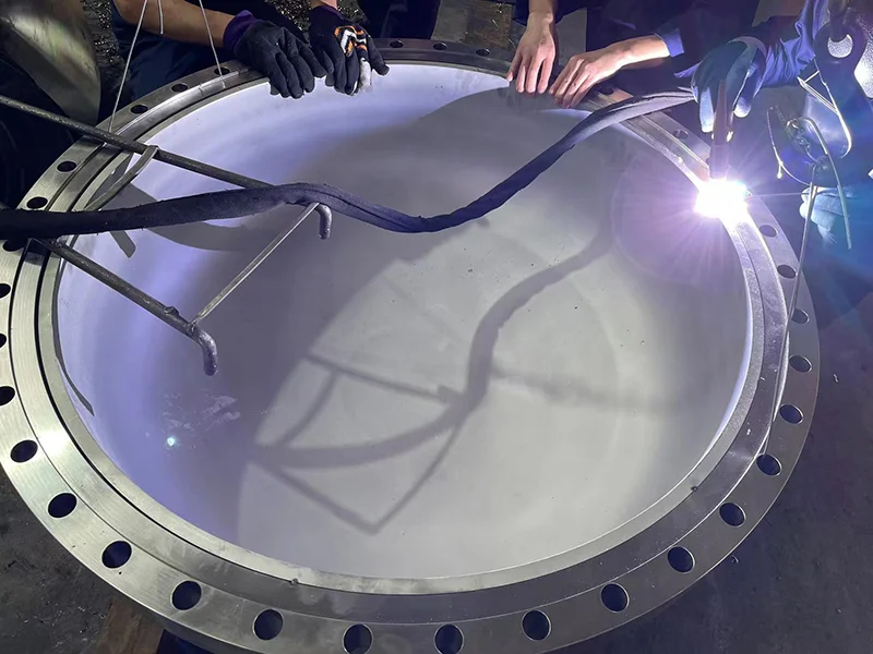 Vessel Heads (Image 5)